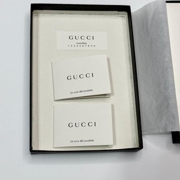 NIB GUCCI Blind For Love IPhone 7 GG Monogram Bumble Bee Cover - Picture 5 of 11
